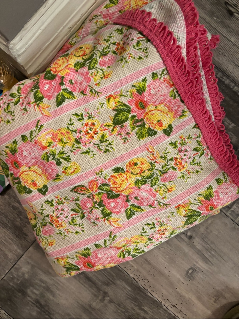 Vintage cottage country chic Floral Pink & Yellow bed cover with Fringe